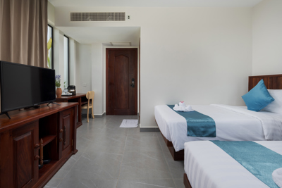 Deluxe Twin Bed